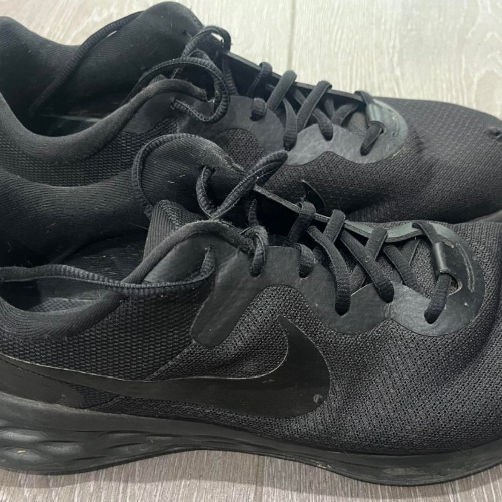 Men's Nike Athletic Shoes